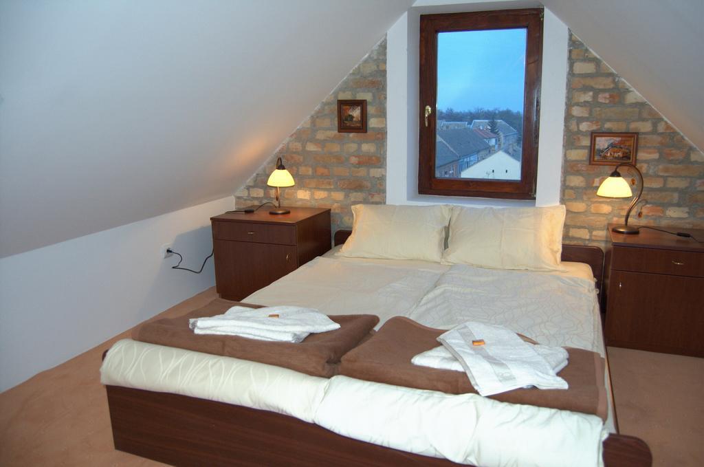 Guest House Prenociste Piccolina Sombor Dış mekan fotoğraf